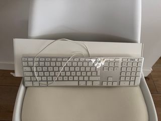Teclado Apple USB Plata/Blanco