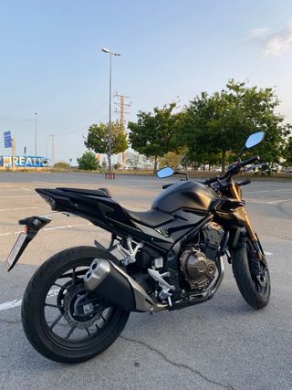 Honda CB500 F 2023 Negra