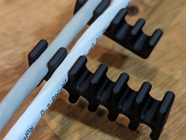 Kit 15 Clips Organizadores Cables Ethernet