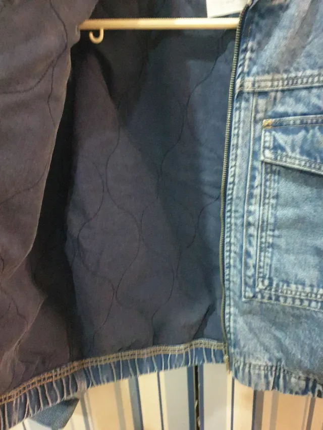 Chaqueta vaquera Zara bomber invierno