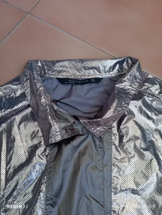 Blusa oversize metalizada mujer Zara