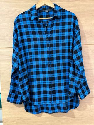 Blusa L Primark + Camiseta