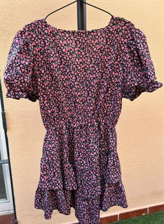 Vestido floral negro y rosa