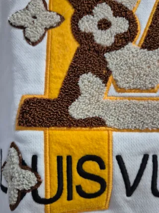 Sudadera Louis Vuitton Blanca con Logo
