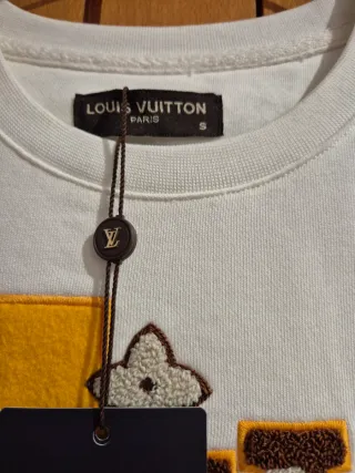 Sudadera Louis Vuitton Blanca con Logo