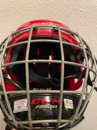 Casco de Hockey CCM