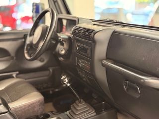 Jeep Wrangler 2.5 !!