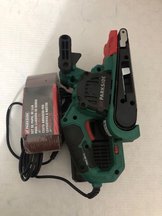 Lijadora de banda Parkside + lijas