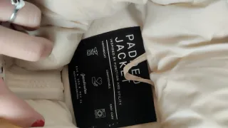 Lote abrigo beige y jersey gris