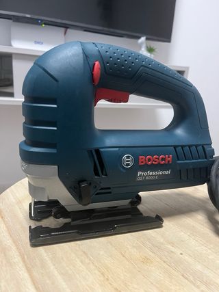 Sierra de calar Bosch GST 8000 E