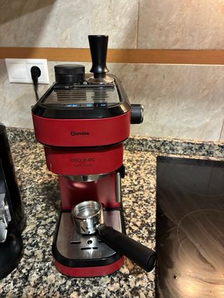 Cafetera Cecotec Cumbia Roja