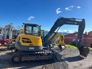 Excavadora Volvo ECR 88 D