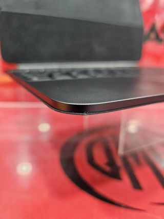 Apple Magic Keyboard A2974 / Ipad Pro M4 Black.