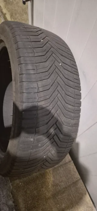 Michelin Crossclimate 215/45 R17 A recoger Ourense