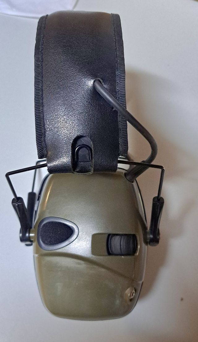 Cuffie antirumore Howard Leight elettroniche