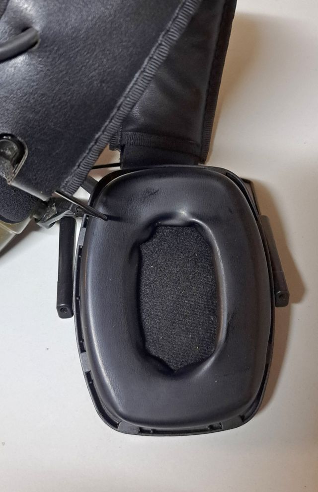 Cuffie antirumore Howard Leight elettroniche