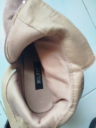 Botines rosas con lazo y pedrería