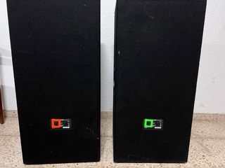 Equipo musica. mesa mezclas Yamaha 01V96,,,,,,,,,,