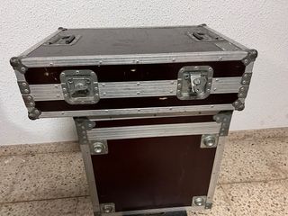 Equipo musica. mesa mezclas Yamaha 01V96,,,,,,,,,,