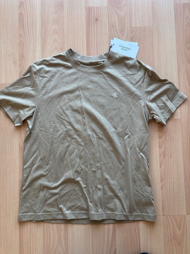 Camiseta Calvin Klein Jeans Beige