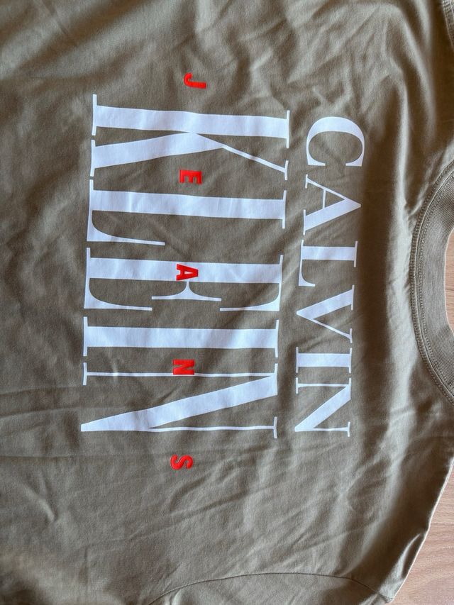 Camiseta Calvin Klein Jeans Beige