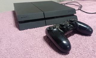 PS4 (PlayStation 4) 1 TB + Mando + Juegos