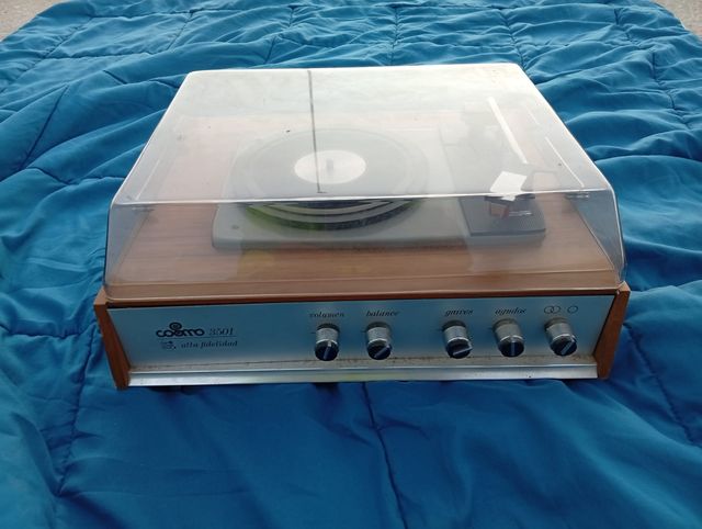 Tocadiscos Cosmo 3501 Alta Fidelidad