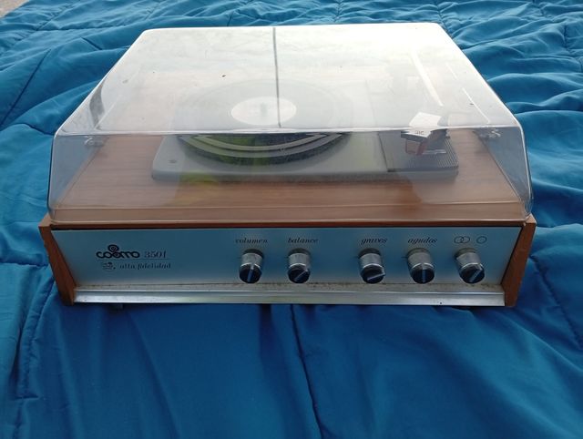 Tocadiscos Cosmo 3501 Alta Fidelidad