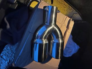 Cola de escape doble cromada