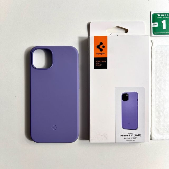 13 | Custodia Spigen + 2 Vetri Temperati | iPhone