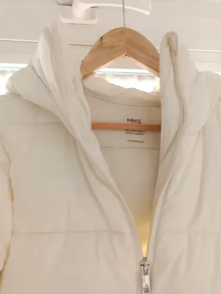 Abrigo acolchado blanco Mango Talla S