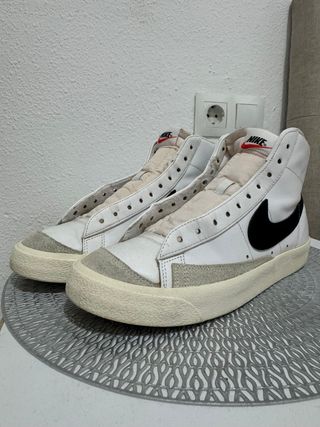 Nike Blazer Mid '77 Talla 41