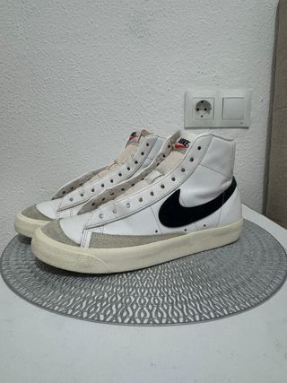 Nike Blazer Mid '77 Talla 41
