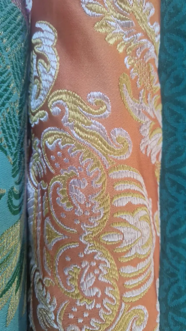 Telas de fallera rosa y morada azul naranja verde