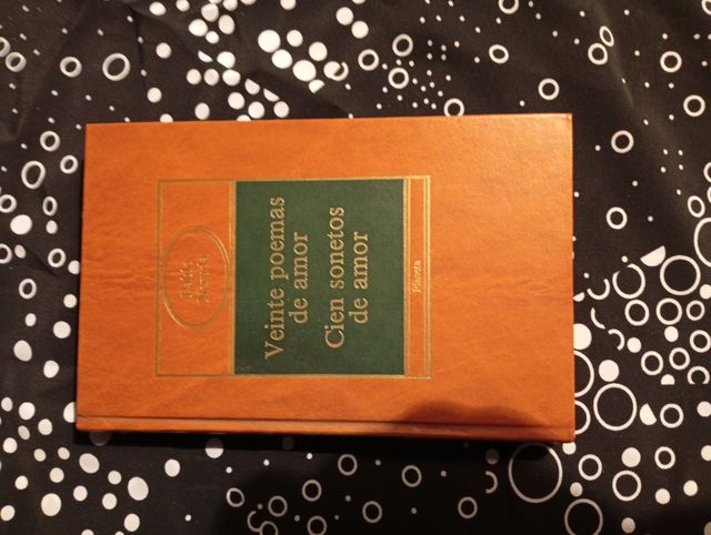 Vente poemas de amor