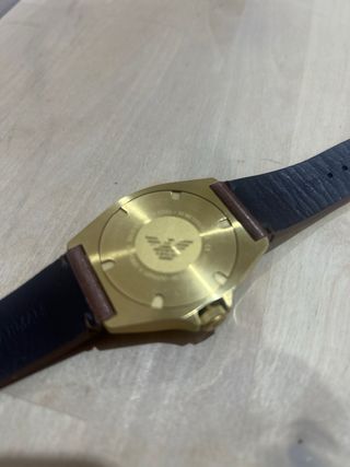 Reloj Emporio Armani Oro y Piel