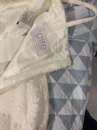 Vestido de Novia color blanco roto