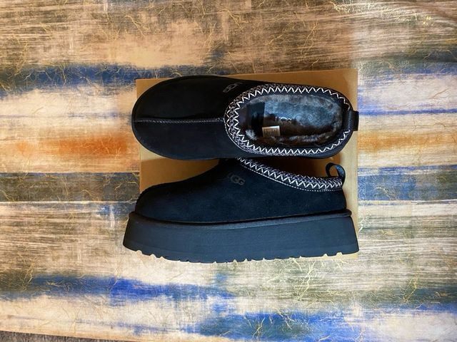 Sneakers Ugg taglia 38 nere