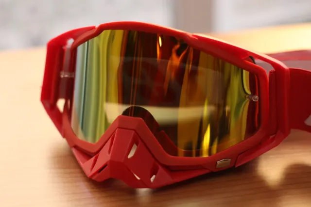 Gafas Motocross Rojas y Blancas.