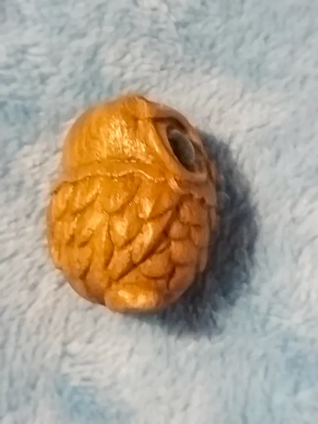 Búho de madera pequeño