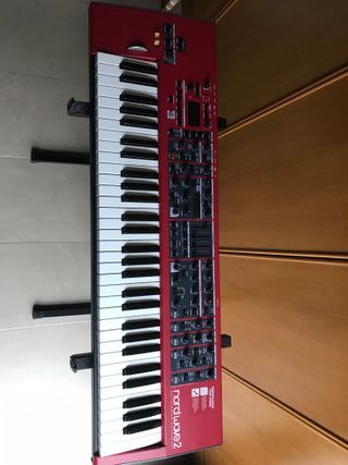 Sintetizador Nord Wave 2