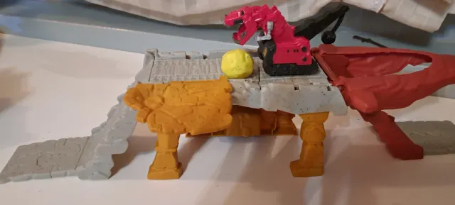 Pista Dinotrux- Dinosaurio