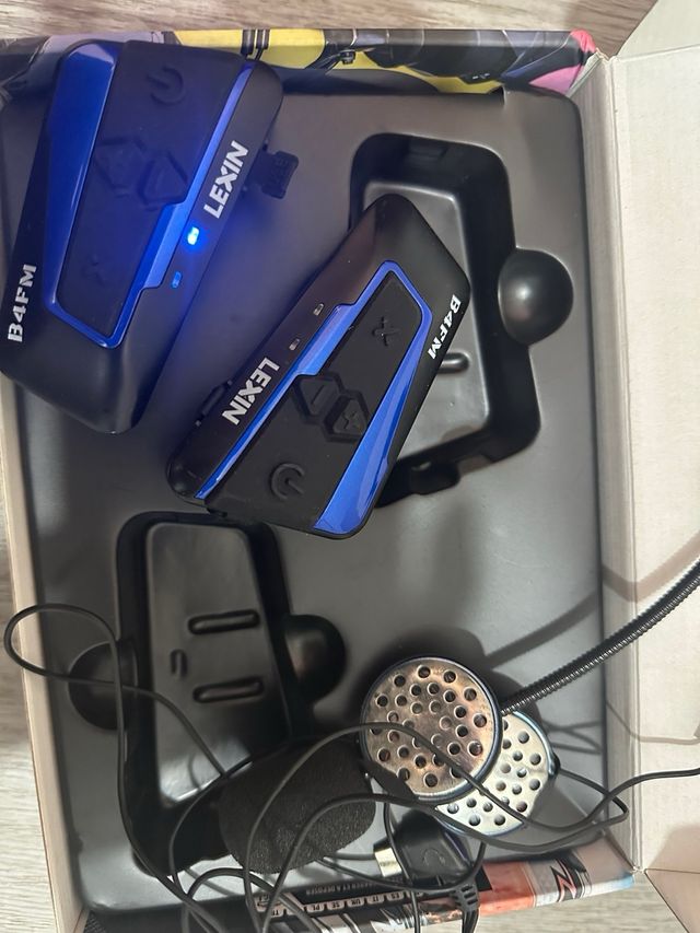 LEXIN 2X B4FM Intercomunicador Moto Bluetooth