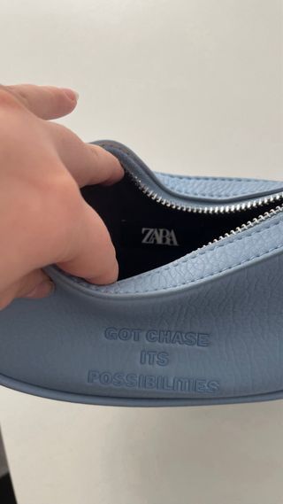 Bolso azul Zara