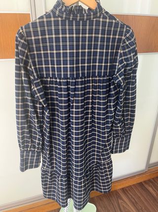 Vestido Zara xadrez azul e bege