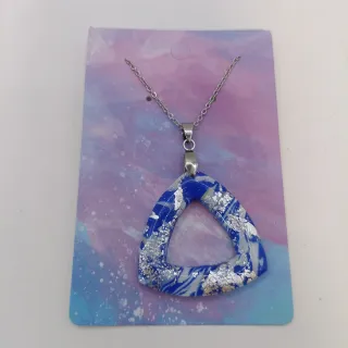 Conjunto Pendientes y Colgante hechos a mano, Triá