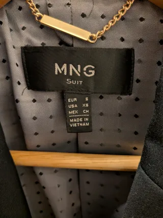 Chaqueta MNG Negra Talla S