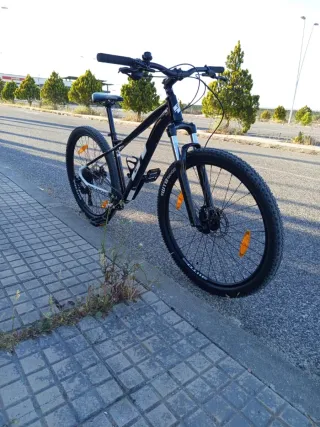 Bicicleta Montaña GT Avalanche Nevra