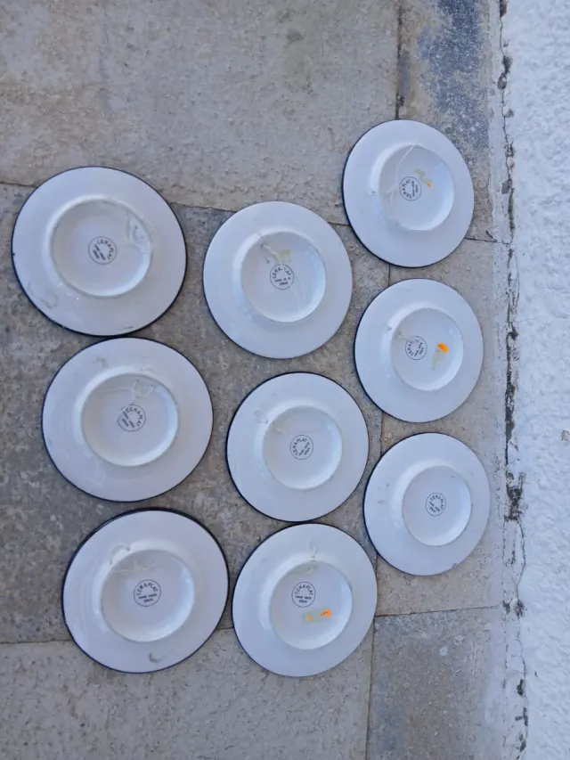 Platillos decorativos de cerámica