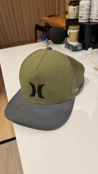 Gorra Hurley Dri-Fit Verde y Gris